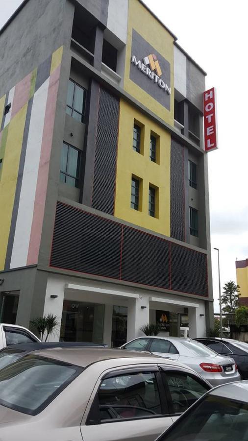 קואנטאן Meriton Inn מראה חיצוני תמונה