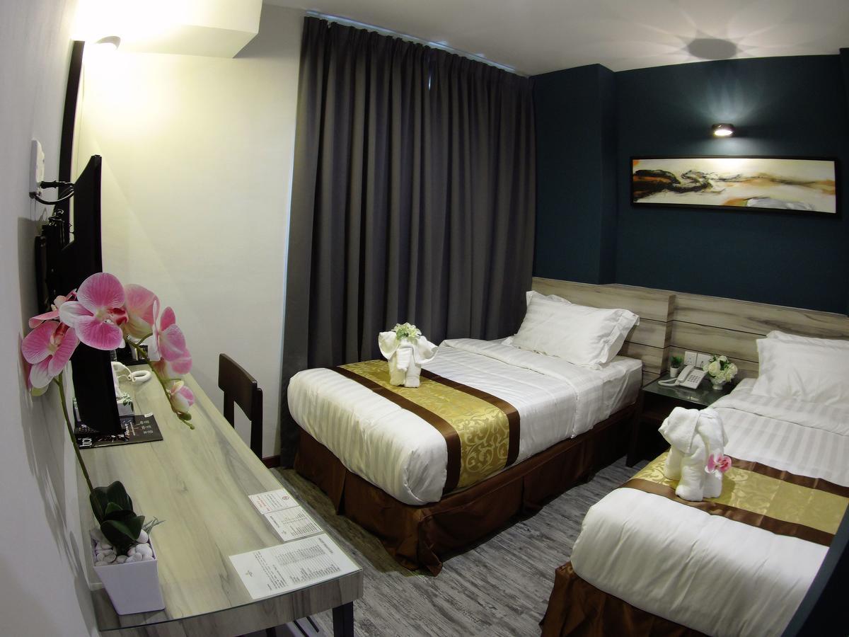קואנטאן Meriton Inn מראה חיצוני תמונה