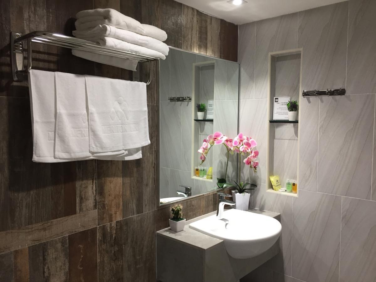 קואנטאן Meriton Inn מראה חיצוני תמונה